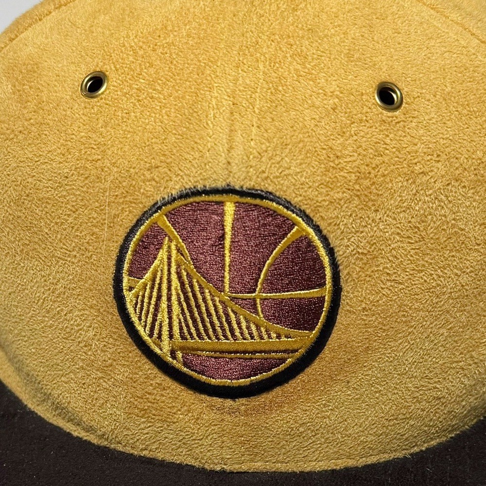 Golden State Warriors Mitchell & Ness Snapback Hat - Picture 4 of 9